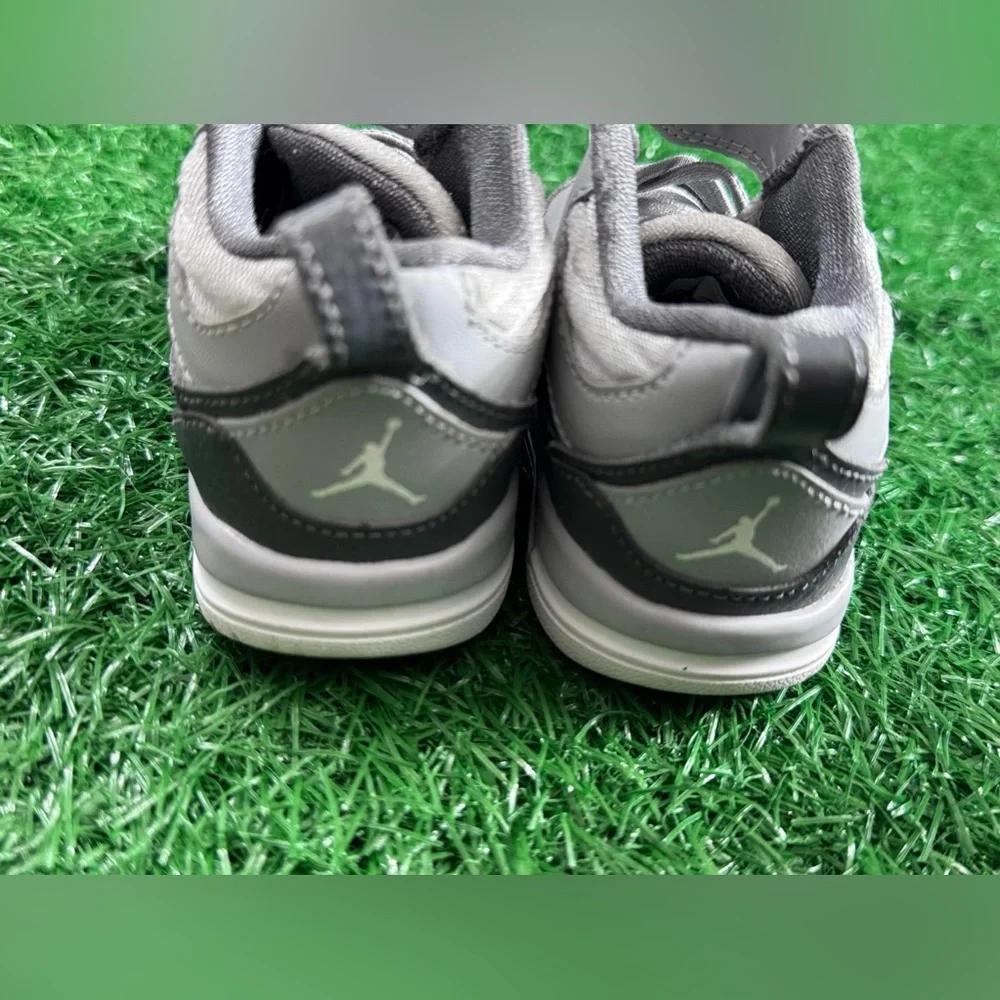 Jordan Flight 9.5 PS 'Wolf‎ Grey' 4C